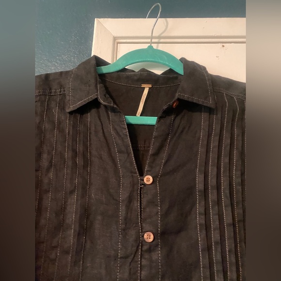 Free people black linen button down blouse - Picture 7 of 7